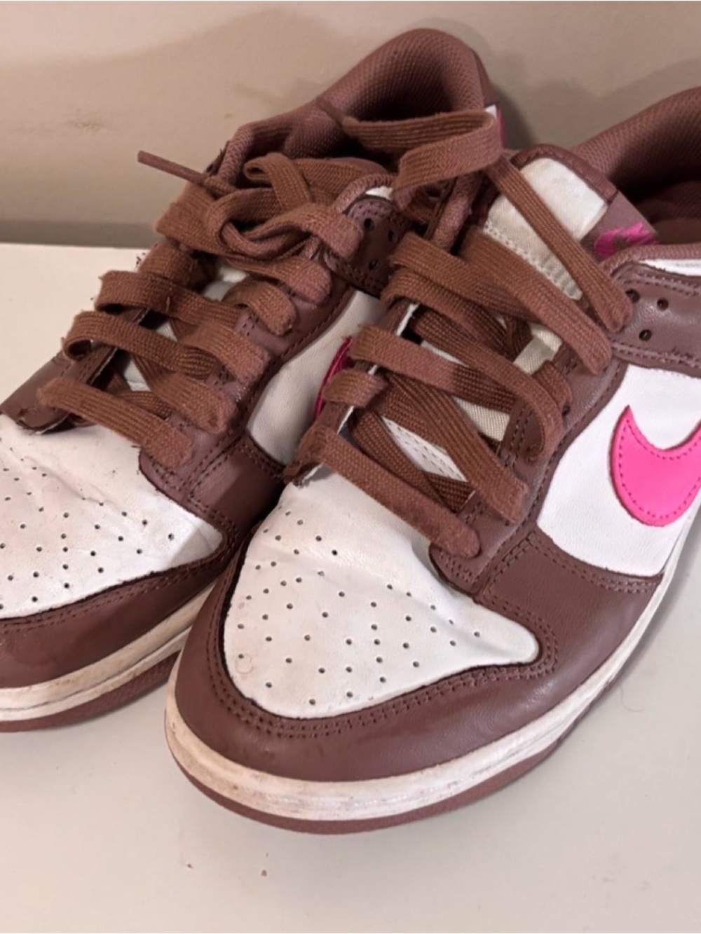 Nike Kids Brown & White Sneakers with Pink Swoosh